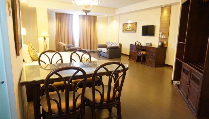 Mengapa Kamar Hotel Menghadap Pantai Losari Jadi Pilihan Utama Wisatawan Makassar?